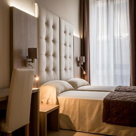 Hotel Riva Superior Genua Zewnętrze zdjęcie