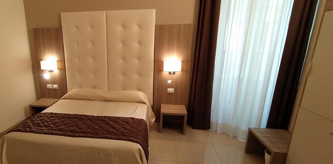 Hotel Riva Superior Genua Zewnętrze zdjęcie